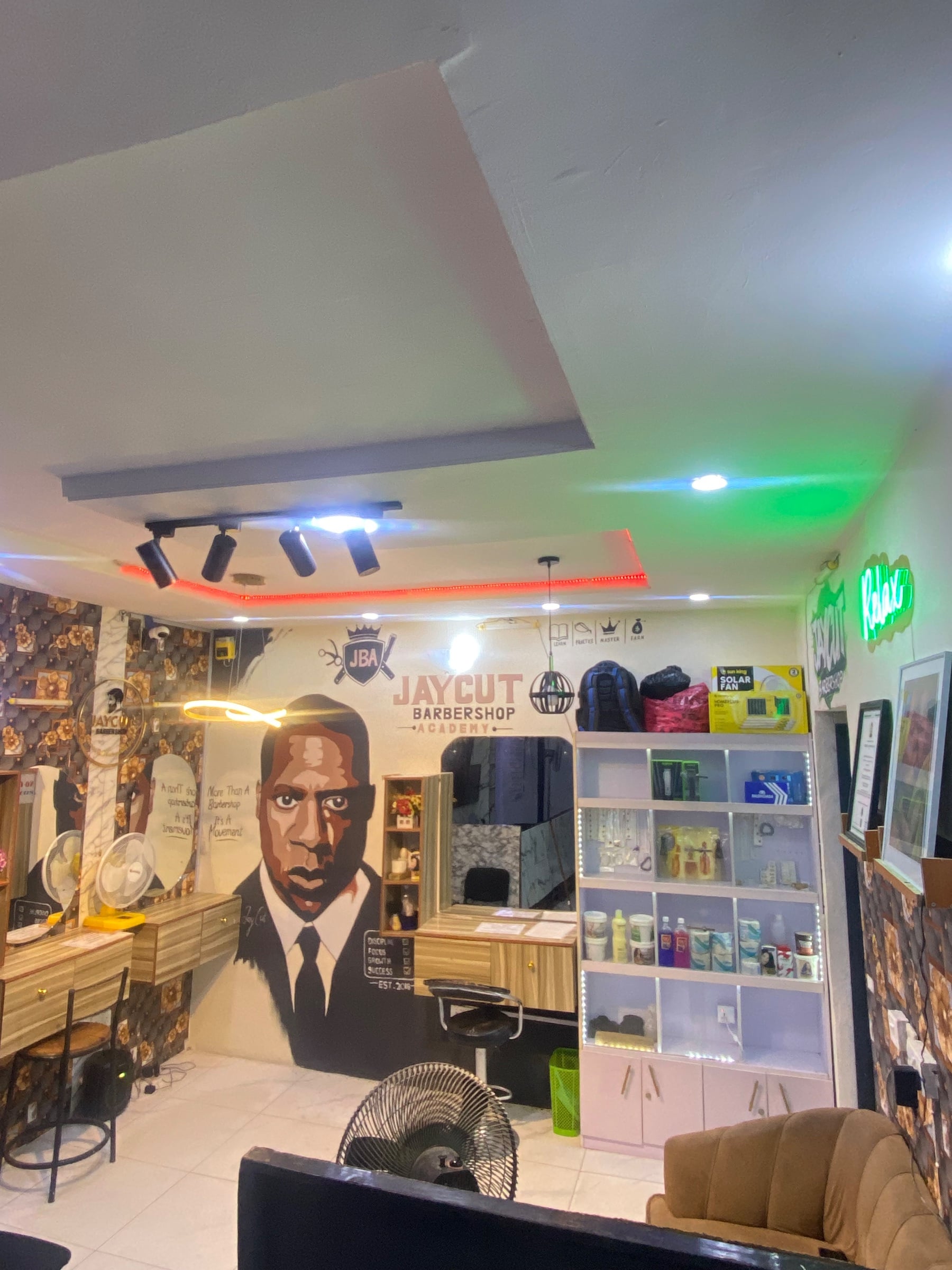 JAYCUT BARBERSHOP ENTERPRISE & ACADEMY